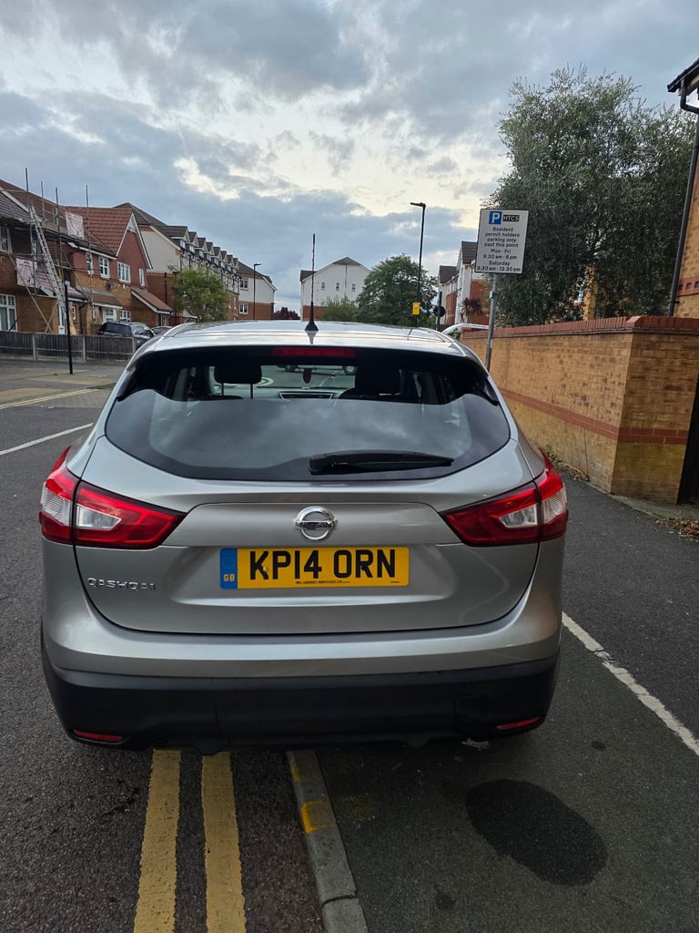 Nissan, QASHQAI, Hatchback, 2014, Manual, 1197 (cc), 5 doors