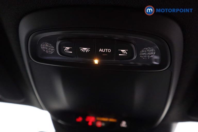 2020 Volvo XC40 1.5 T3 [163] R DESIGN 5dr SUV Petrol Manual