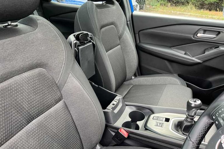 2022 Nissan Qashqai 1.3 DIG-T MH N-CONNECTA 5DR Hatchback Petrol Manual