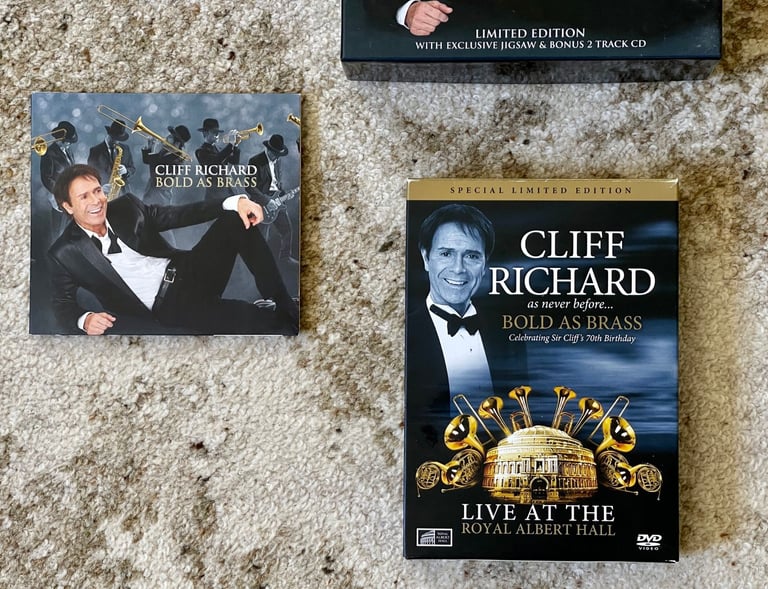 Cliff Richard Concerts 7 DVD Gift Set *Postage Available* Christmas Present for Mums