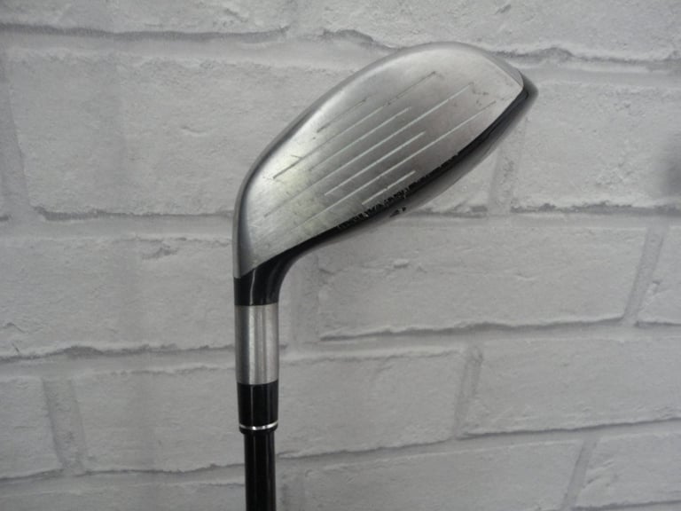Various golf clubs drivers, woods, various prices, ping, ram, callaway, taylormade, mizuno etc 