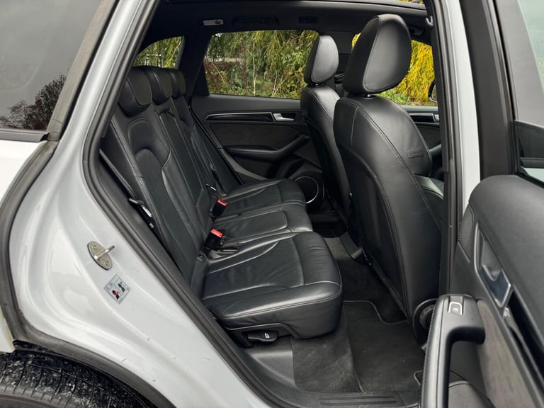  Audi Q5 2.0 TDI S line Plus Special Edition S Tronic quattro Euro 6 (s/s) 5dr Diesel Automatic