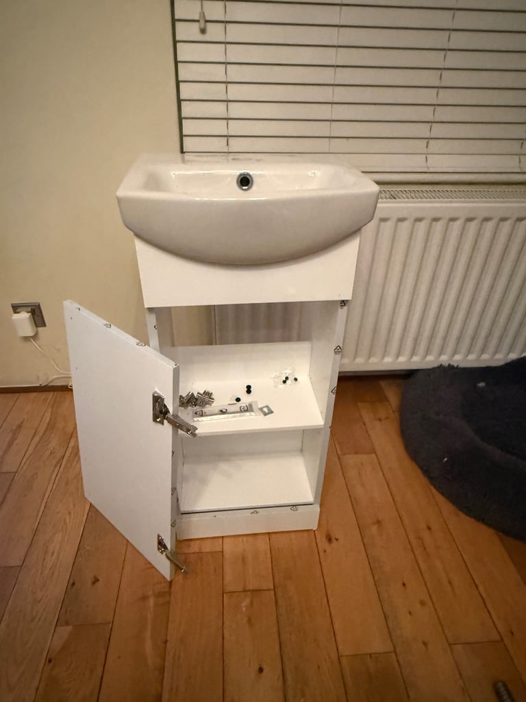 image for Vanity basin 