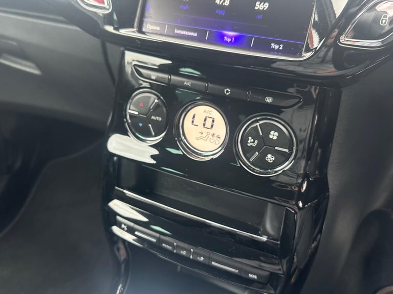 DS AUTOMOBILES DS 3 1.6 BlueHDi Performance Line 2017