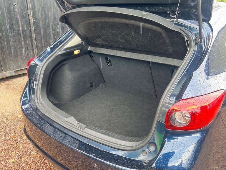 MAZDA MAZDA3 2.0 SKYACTIV-G SE-L Nav 2017