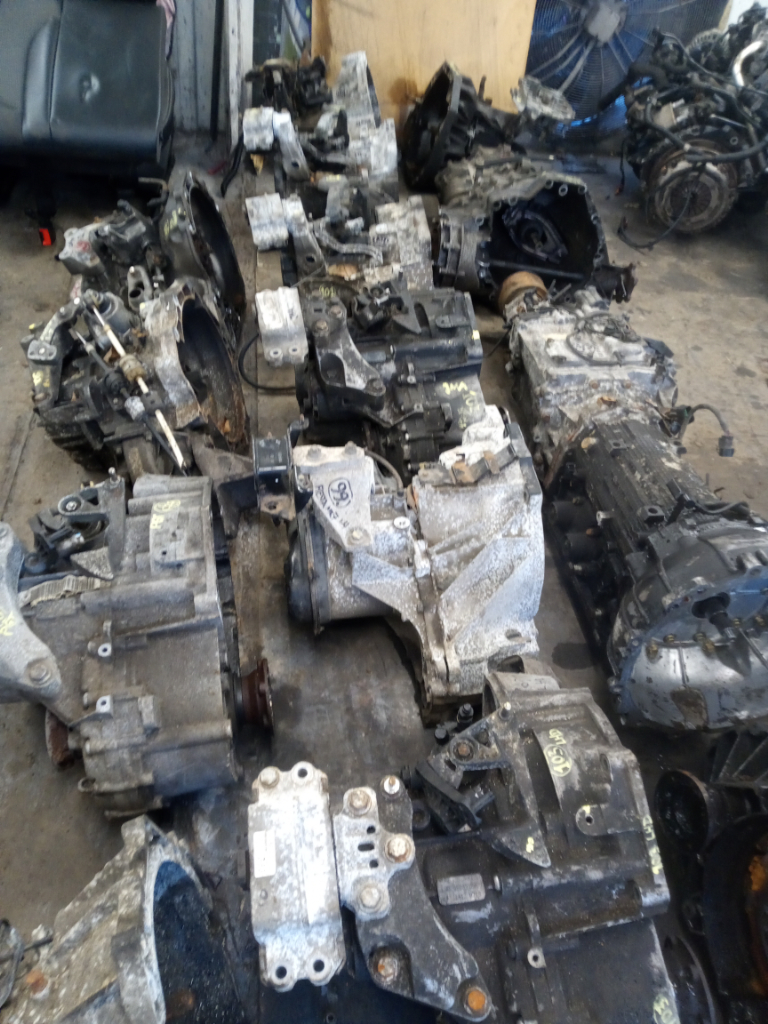 GEARBOX - VW AUDI SEAT SKODA RENAULT BMW MAZDA JAGUAR FORD VAUXHALL ... - see description