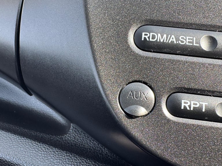 2013 Honda Jazz 1.4 i-VTEC ES 5dr CVT HATCHBACK PETROL Automatic