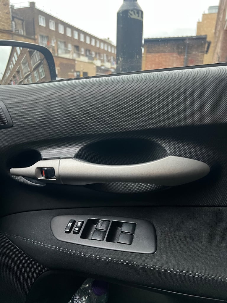 Toyota, AURIS, Hatchback, 2009, Manual, 1329 (cc), 5 doors