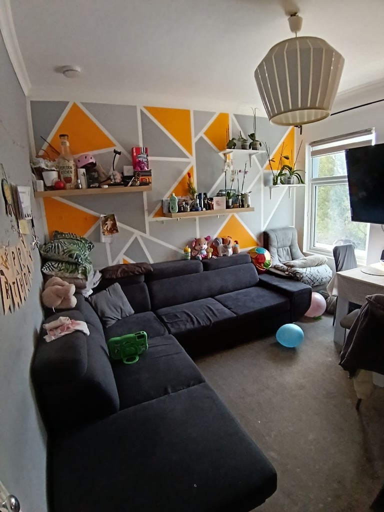 3 bedroom flat. No intermediaries and companies!! 