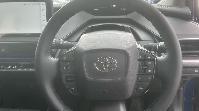 2025 Toyota Prius 2.0 PHEV Design 5dr CVT Hatchback Hatchback Hybrid Automatic