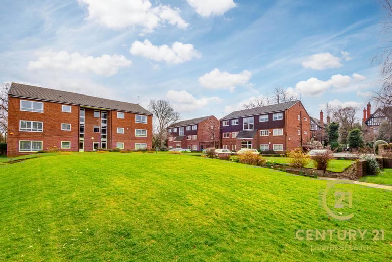 A two bedroom furnished first floor flat with balcony Mosslea Park, Elmsley Road, Mossley Hill L18