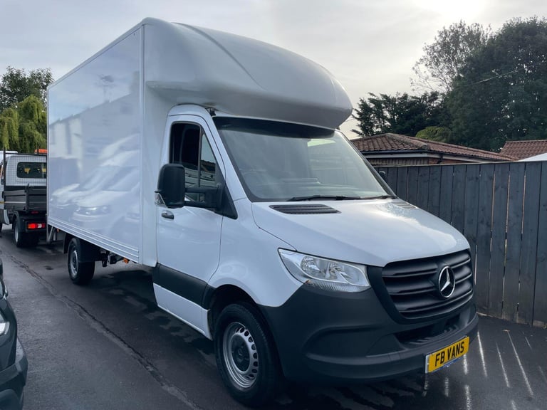 MERCEDES-BENZ SPRINTER 2.0 CDI 315 PROGRESSIVE 14FT LUTON WITH TAIL LIFT EURO 6