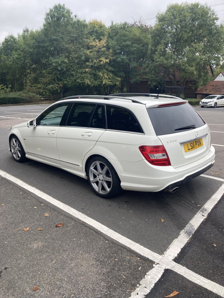 Mercedes-Benz, C CLASS, SPORT AMG BODY STYLING, Semi-Auto, 2143 (cc), BARGAIN