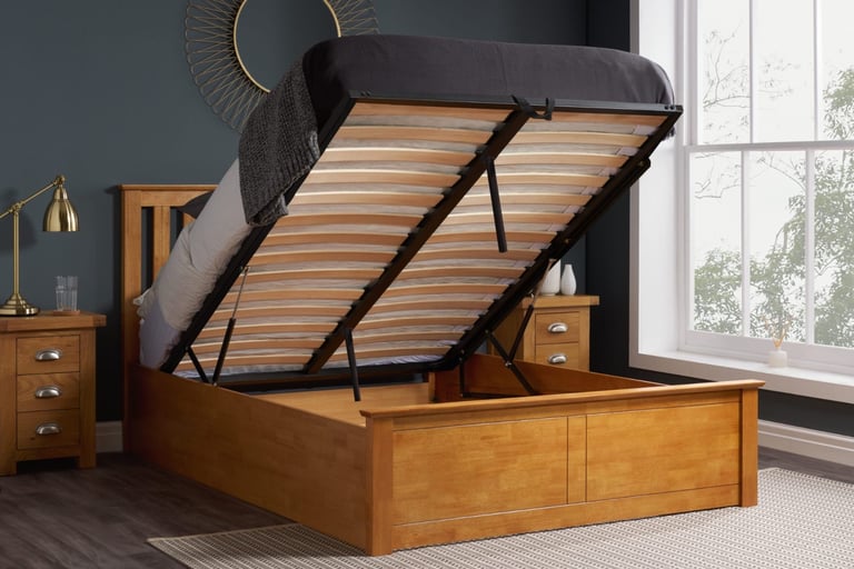 Birlea Phoenix Ottoman Bed Frame – 135cm Double, Oak Finish – Brand New in Box