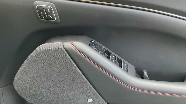 2024 Ford Mustang Mach-E 272kW Premium 91kWh AWD 5dr Auto Estate Electric Automatic