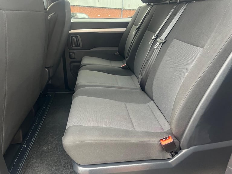 2021 Vauxhall Vivaro 3100 2.0d 120PS Elite H1 D/Cab PANEL VAN DIESEL Manual