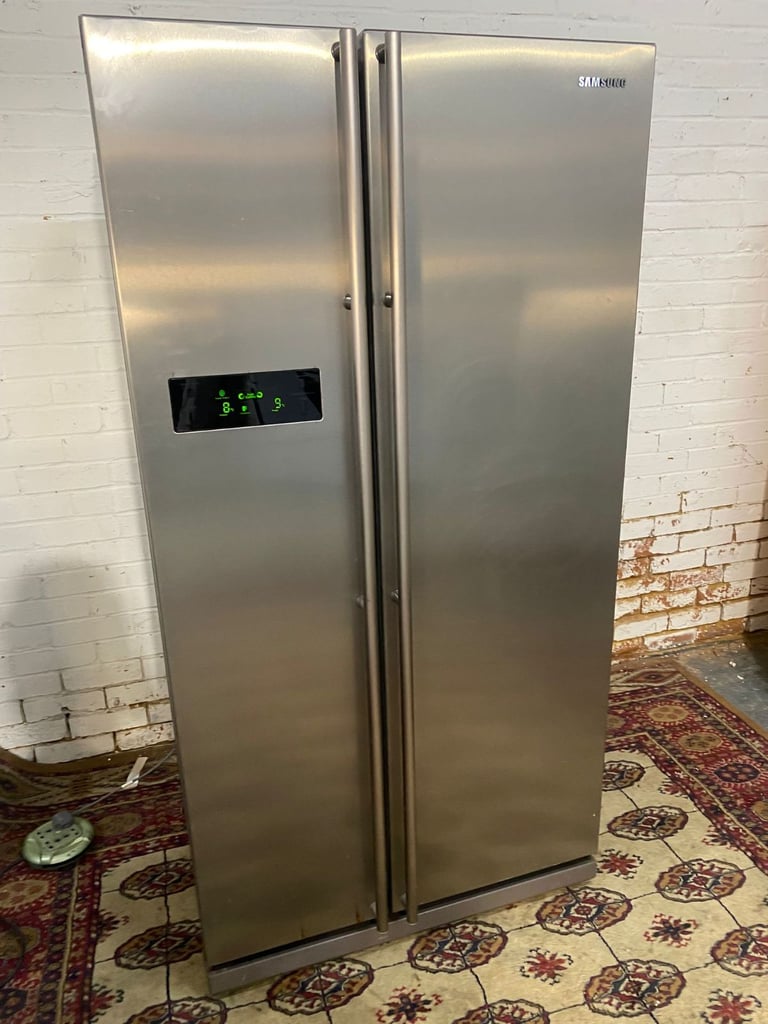 Samsung Non Plumb Stainless Steel American Double Door Fridge Freezer For