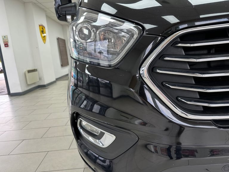 2020 Ford Tourneo Custom 2.0 EcoBlue 130ps L/R 8 Seater Titanium Auto MPV DIESEL Automatic