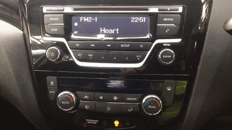 2017 Nissan Qashqai 1.2 DIG-T Acenta XTRON Euro 6 (s/s) 5dr HATCHBACK Petrol Automatic