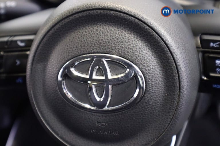 2022 Toyota Yaris 1.5 Hybrid Design 5dr CVT HATCHBACK PETROL/ELECTRIC Automatic