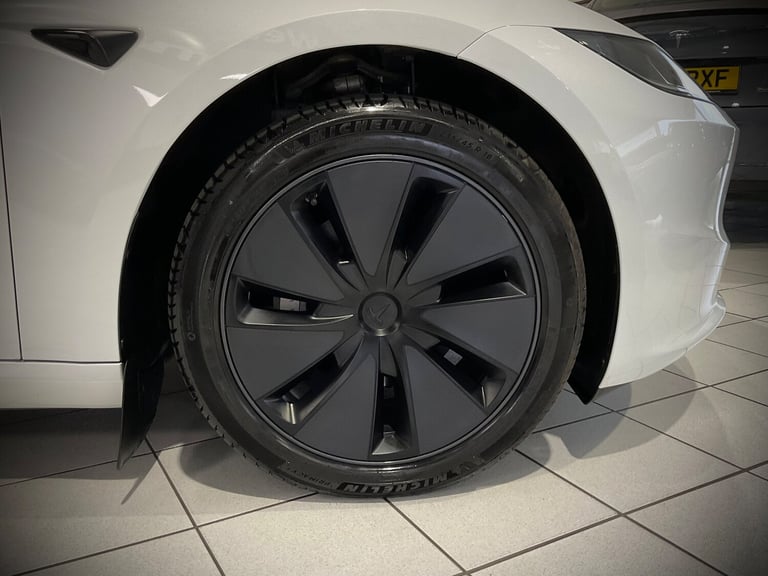 2024 Tesla Model 3 LONG RANGE AWD Saloon ELECTRIC Automatic