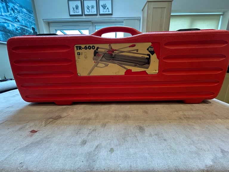 PROFESSIONAL RUBI TILE CUTTERS AND WHEELED TOOL BOX