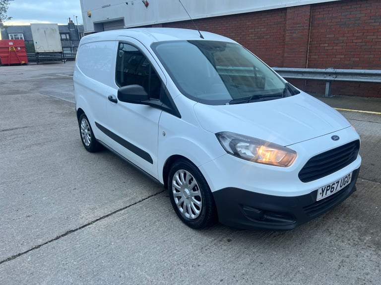 2017 67 FORD TRANSIT COURIER