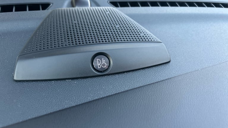 2023 Ford Puma 1.0 EcoBoost Hybrid mHEV Vivid Ruby Edition 5dr HATCHBACK PETROL Manual