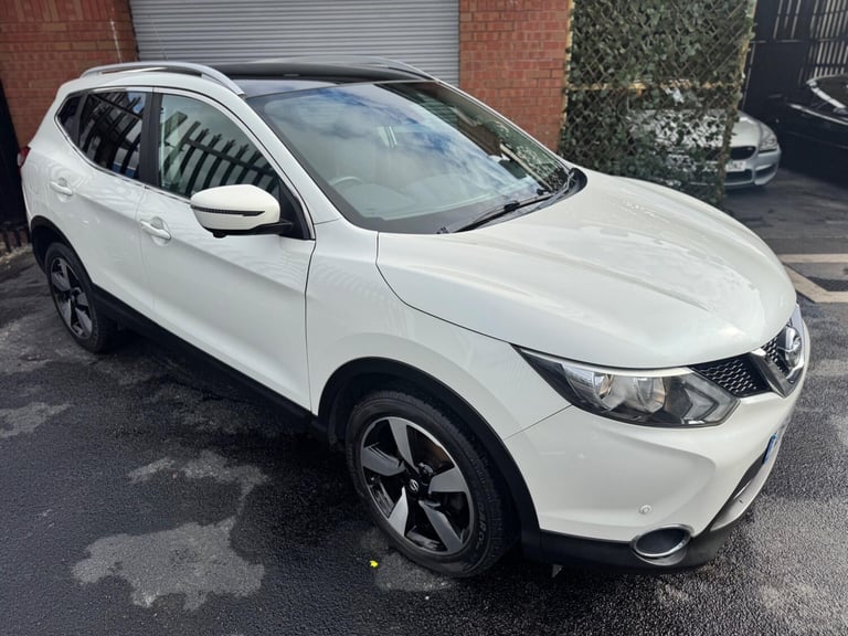 2015 Nissan Qashqai 1.5 dCi n-tec+ 2WD Euro 5 (s/s) 5dr HATCHBACK Diesel Manual