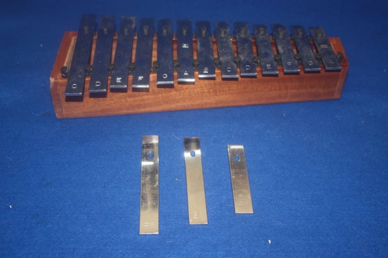 image for Rare Vintage New Era (Premier) Glockenspiel C D E F G A B C D E F G + F# Bb F# Notes ~ £55 ono