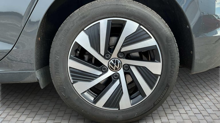 2023 Volkswagen Golf 1.4 TSI eHybrid Style 5dr DSG Hatchback Plug-In Hy Automatic