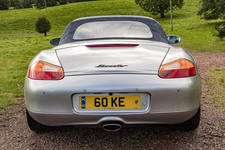 2002 Porsche Boxster 2.7 2dr CONVERTIBLE Petrol Manual