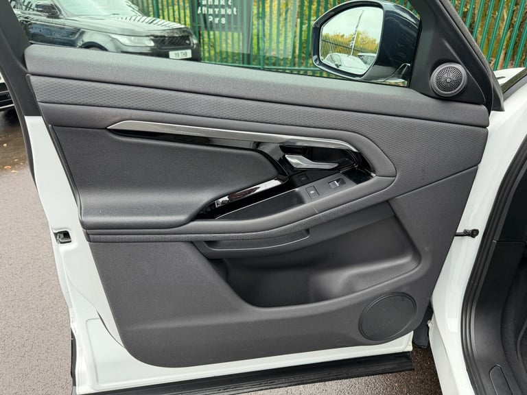 2020 Land Rover Range Rover Evoque 2.0 P200 R-Dynamic S 5dr Auto ESTATE PETROL Automatic