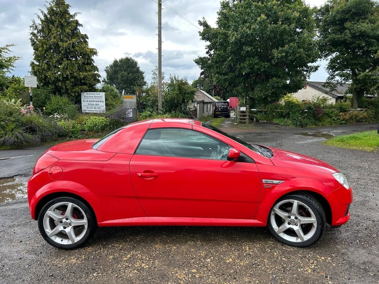 2006 Vauxhall Tigra 1.4 Sport 2Dr Convertible £1499