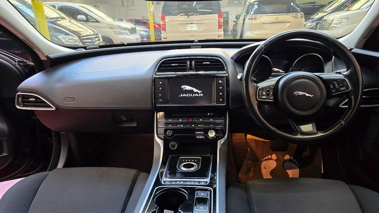  Jaguar XE 2.0 GTDi SE Auto Euro 6 (s/s) 4dr Petrol Automatic