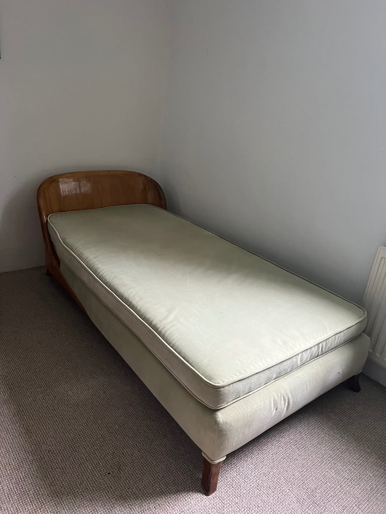 unique Authentic Art Deco Day Bed 