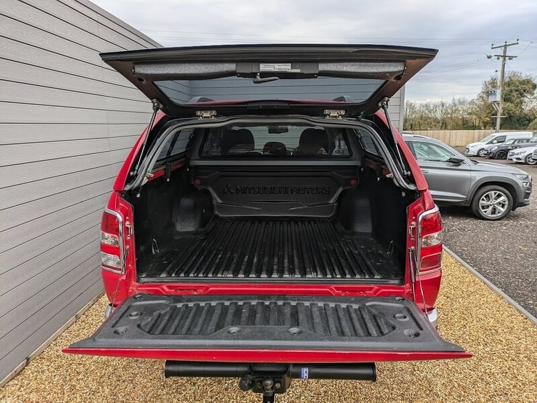 2018 Mitsubishi L200 DI-D DC Barbarian Pickup Diesel Automatic