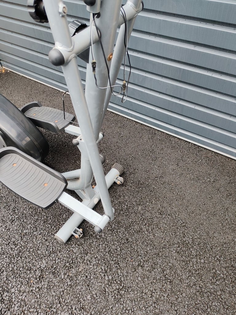 Elliptical Cross Trainer Workout Gym Equipment