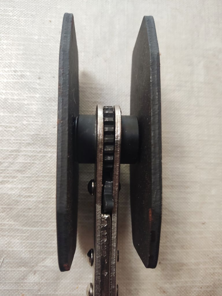 Piston wind back tool ( ratchet action) Brand New £10 each have a few can post  .each 