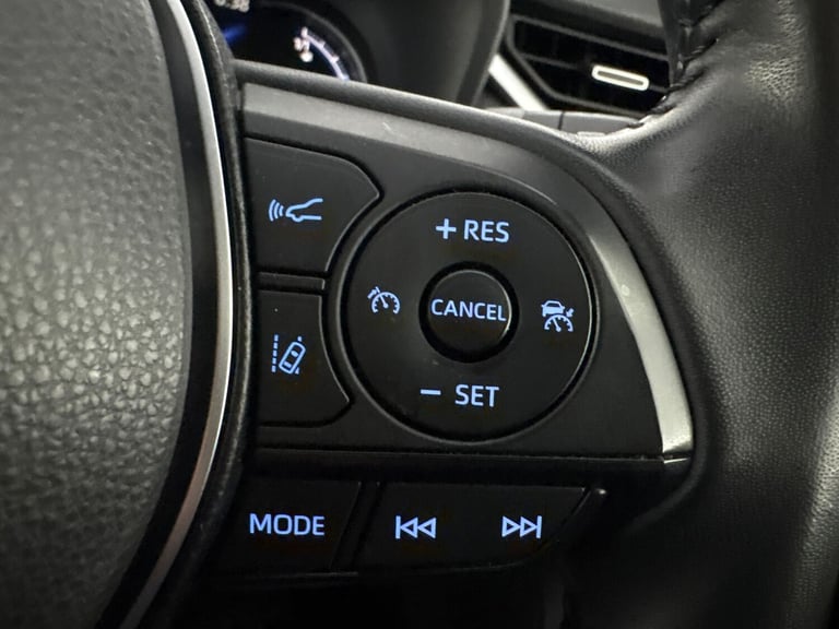 2021 Toyota RAV4 2.5 VVT-i Hybrid Black Edition 5dr CVT 2WD ESTATE PETROL/ELECTRIC Automatic