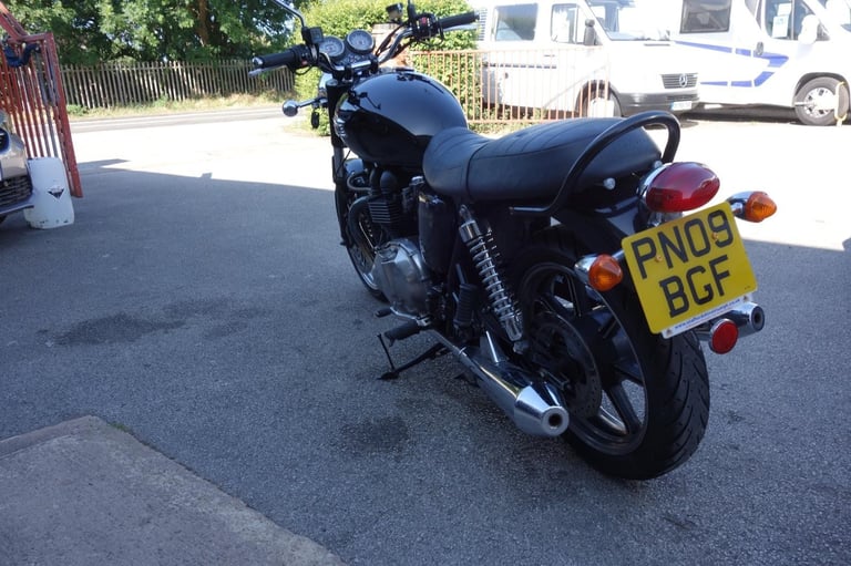 Triumph Bonneville BONNEVILLE 865 SE 2009/09