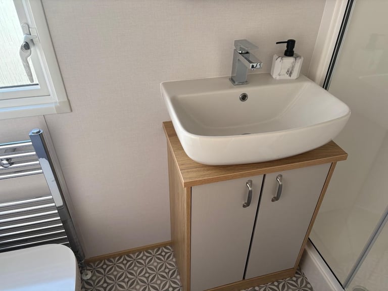 SEASIDE LUXURY STATIC CARAVAN FOR SALE - BARMOUTH SUNNY SANDS