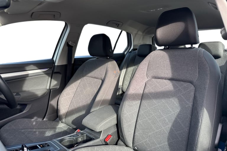 2021 Volkswagen Golf 2.0 TDI Life 5dr DSG HATCHBACK DIESEL Automatic