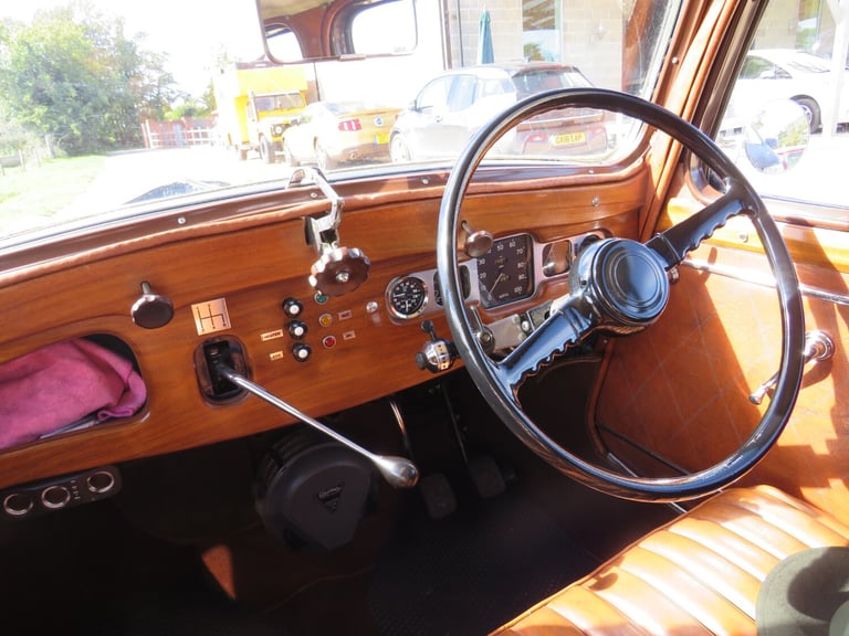 1961 Citroen Traction Saloon Petrol Manual