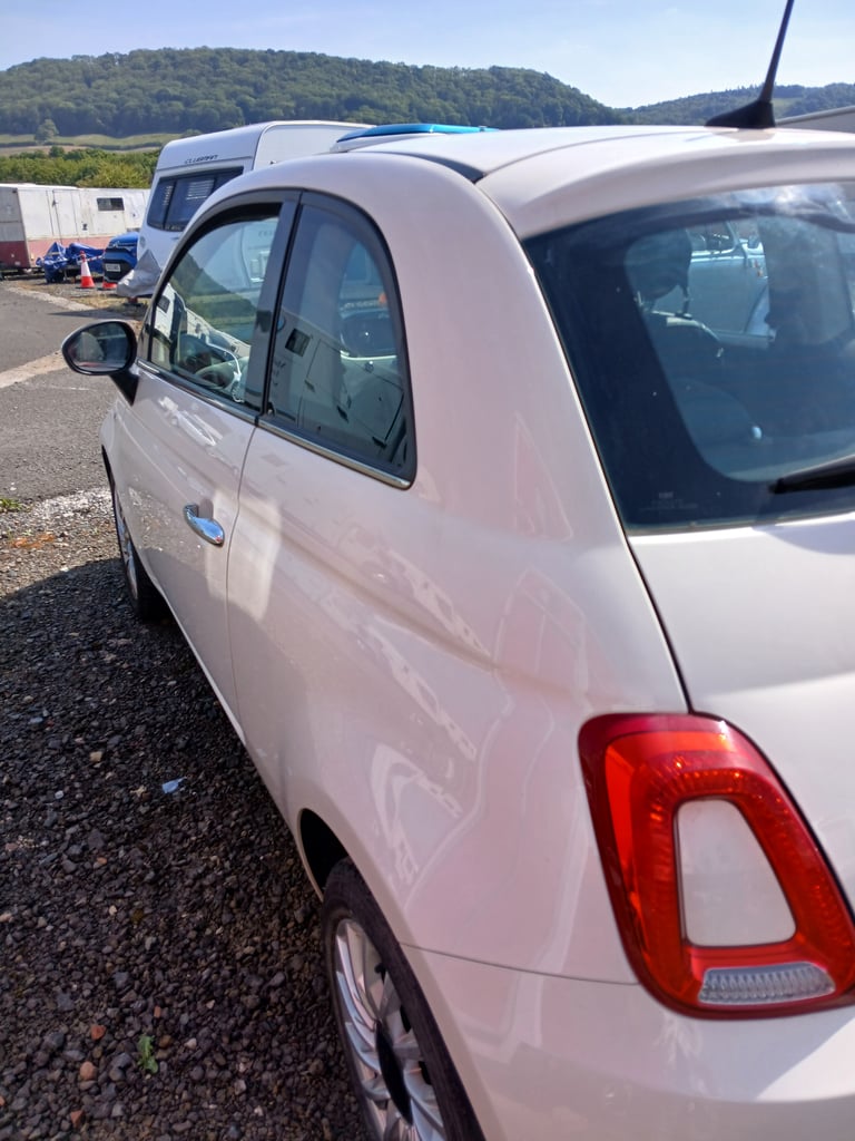 Fiat, 500, lounge  Hatchback, 2018, Manual, 1242 (cc), 3 doors