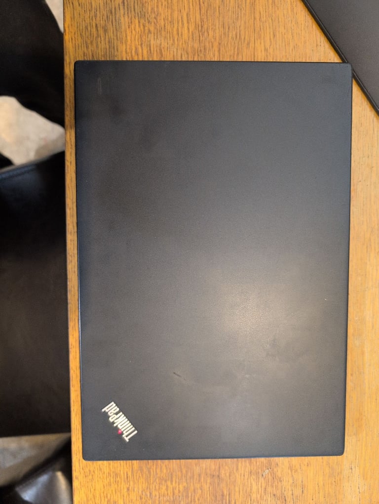 Lenovo x280 - i5 8gb memory, 256gb nvme ssd