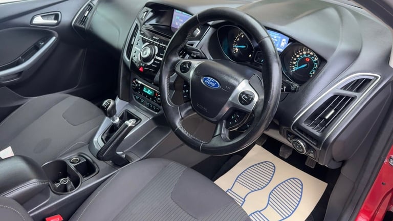 2012 Ford Focus 1.0 125 EcoBoost Titanium 5dr HATCHBACK Petrol Manual