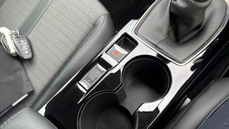 2022 Peugeot 208 1.2 PureTech 100 Allure Premium + 5dr Petrol Hatchback Hatchback Petrol Manual