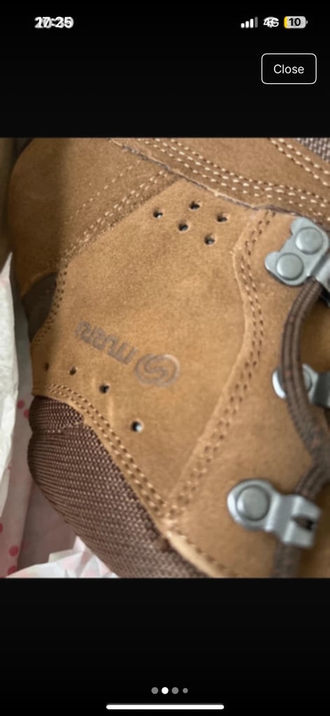 ITURRI walking boots - Size 5 