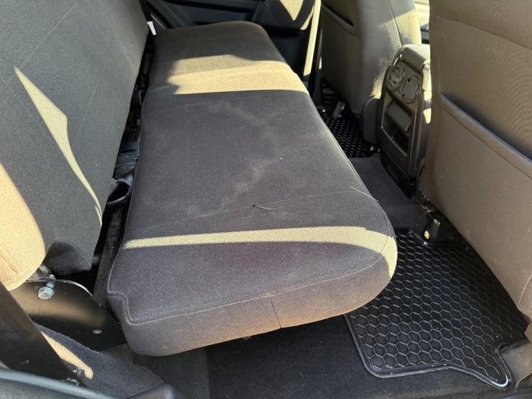 2011 Land Rover Discovery Commercial Td V6 [210] Auto PANEL VAN Diesel Automatic